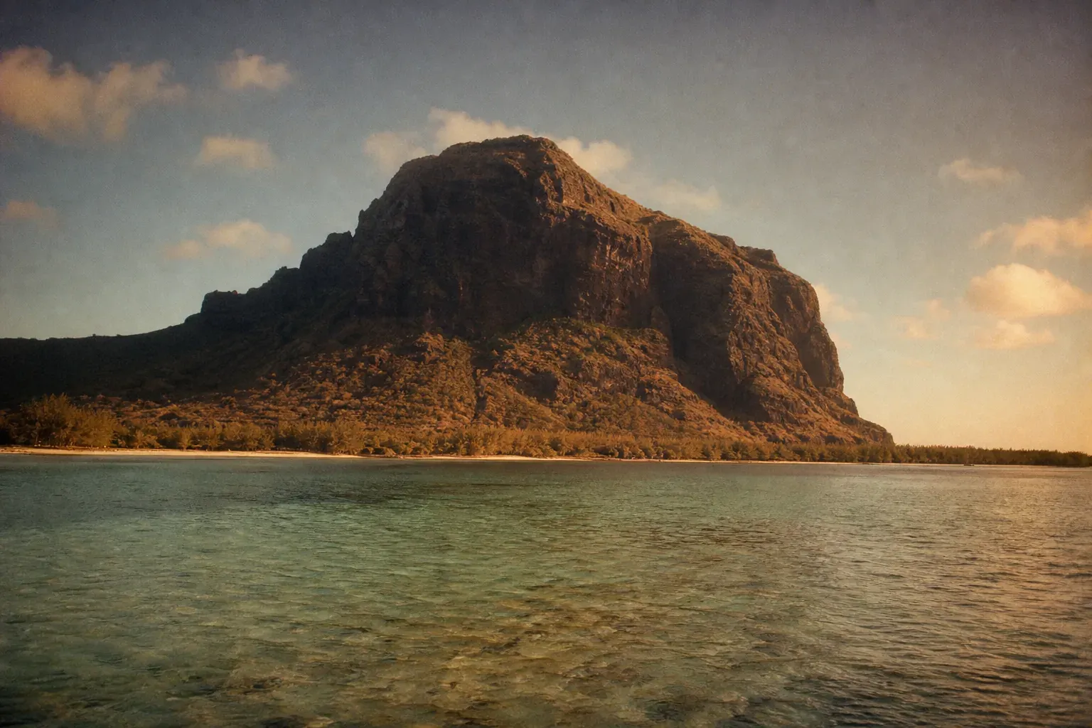 Le Morne Brabant : gravir la montagne des marrons (UNESCO)